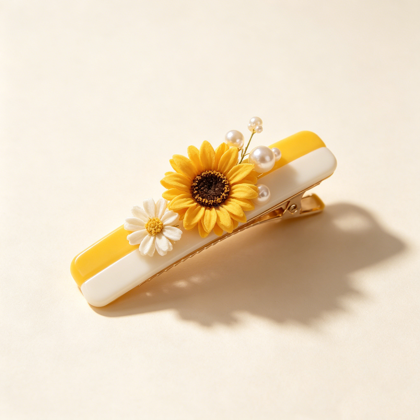 Sunflower Daisy Pearl Two-Tone Hair Clip